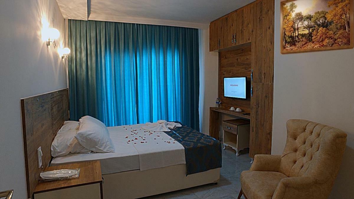 Grand Tas Otel Mut 外观 照片